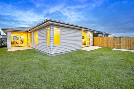 Photo of property in 34 Gum Spear Road, Takanini, 2112