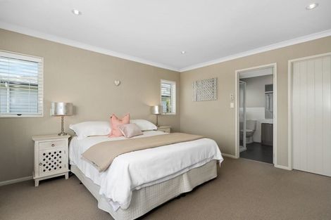 Photo of property in 7 Fennell Crescent, Silverdale, 0932