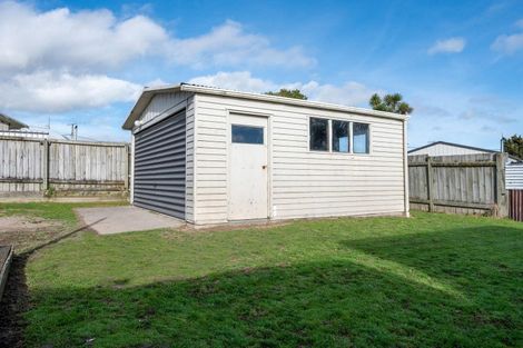 Photo of property in 2 Neil Road, Fairy Springs, Rotorua, 3015