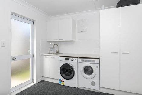 Photo of property in 15a Alanbrooke Place, Beerescourt, Hamilton, 3200