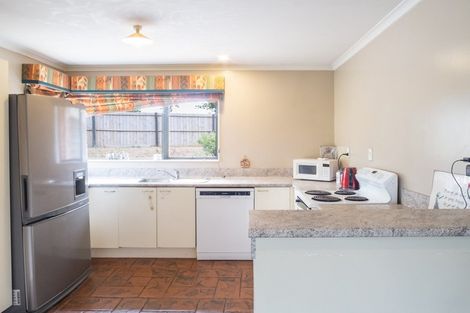 Photo of property in 48 Bromley Road, Bromley, Christchurch, 8062