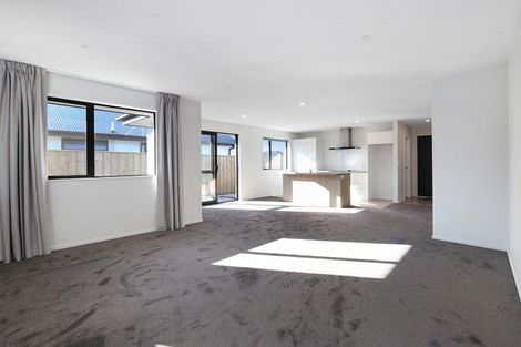 Photo of property in 49 Mehrtens Crescent, Woodend, 7691