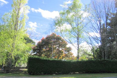 Photo of property in 40 Hawai Street, Two Mile Bay, Taupo, 3330