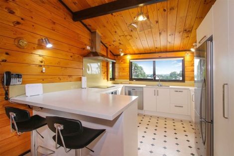 Photo of property in 100 Wharf Road, Clarks Beach, Pukekohe, 2679