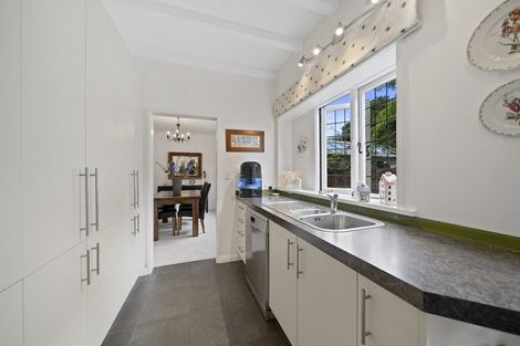 Photo of property in 56a Barton Road, Heretaunga, Upper Hutt, 5018