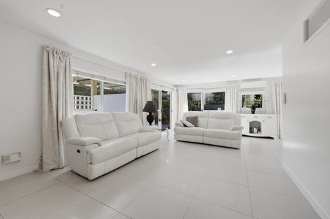 Photo of property in 19a Sydney Street, Hauraki, Auckland, 0622