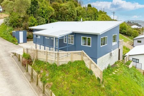 Photo of property in 12 Robinson Street, Lookout Point, Dunedin, 9011