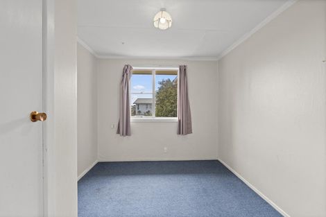 Photo of property in 74 Forfar Crescent, Rockdale, Invercargill, 9812