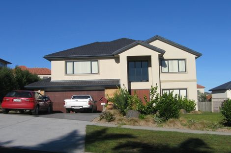 Photo of property in 19 Dunvegan Rise, East Tamaki Heights, Auckland, 2016