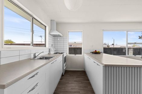 Photo of property in 17 Lander Street, Flaxmere, Hastings, 4120