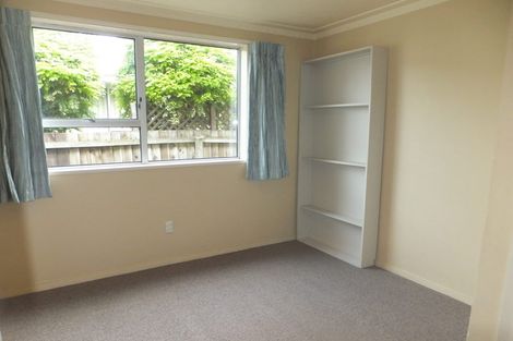 Photo of property in 2/33 Cavendish Road, Casebrook, Christchurch, 8051