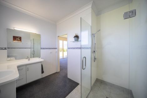 Photo of property in 56 Hawea Place, Te Anau, 9600