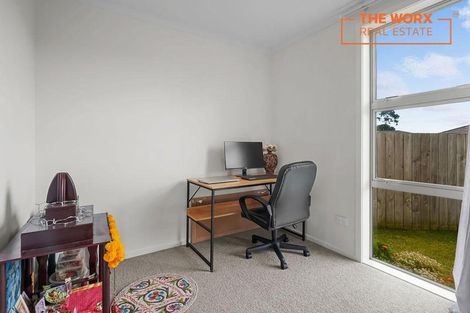 Photo of property in 5 Sauterne Road, Kumeu, 0810