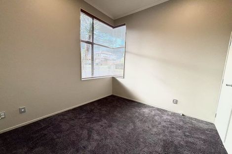 Photo of property in 13 Finbar Close, Flat Bush, Auckland, 2019