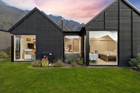 Photo of property in 2 Kotuku Lane, Hobsonville, Auckland, 0616