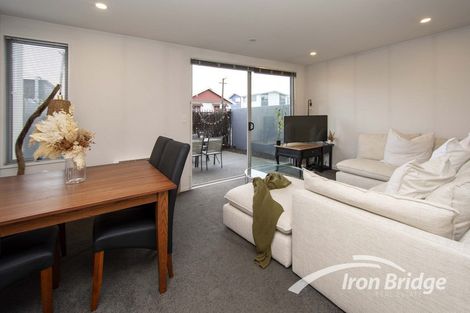 Photo of property in 2/318 Barbadoes Street, Christchurch Central, Christchurch, 8011