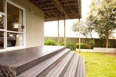 Photo of property in 38 Devon Road, Bucklands Beach, Auckland, 2012
