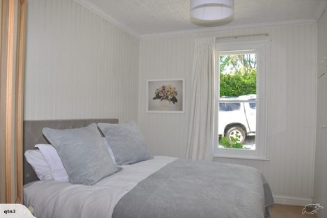 Photo of property in 2 Berkshire Street, Arrowtown, 9302