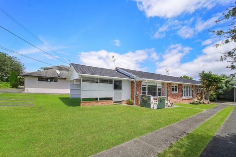 Photo of property in 6/2 Saltburn Road, Milford, Auckland, 0620