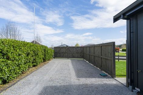 Photo of property in 14 Pukeko Way, Kinloch, Taupo, 3377