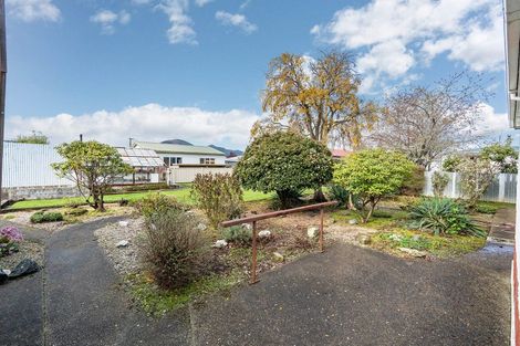 Photo of property in 5 Peat Place, Mosgiel, 9024