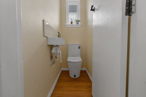 Photo of property in 1/27 Oxley Avenue, St Albans, Christchurch, 8014