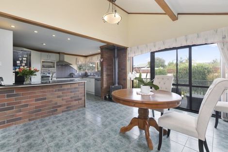 Photo of property in 10 Takahe Place, Matua, Tauranga, 3110