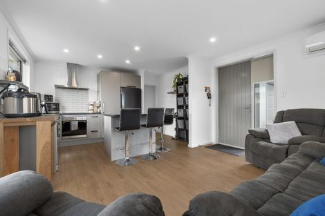 Photo of property in 19 Tamapahore Boulevard, Papamoa Beach, Papamoa, 3118