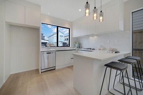 Photo of property in 82 Bellbird Street, Papakura, 2110