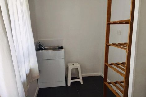 Photo of property in 20 Rogan Street, Mount Roskill, Auckland, 1041