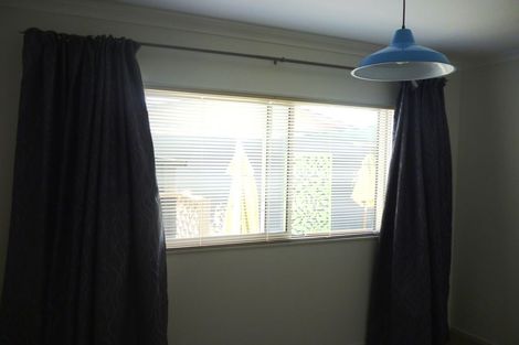Photo of property in 103 Aquarius Drive, Kawaha Point, Rotorua, 3010