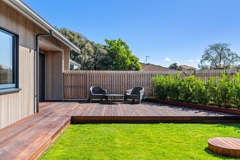 Photo of property in 23 Datum Way, Paraparaumu, 5032