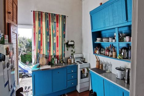 Photo of property in 67a Astley Avenue, New Lynn, Auckland, 0600