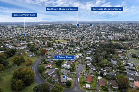 Photo of property in 2 Talmar Place, Massey, Auckland, 0614
