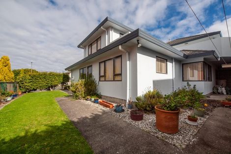 Photo of property in 1 Radstock Grove, Churton Park, Wellington, 6037