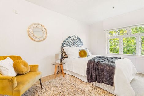 Photo of property in 28 Dawnhaven Drive, Te Atatu Peninsula, Auckland, 0610