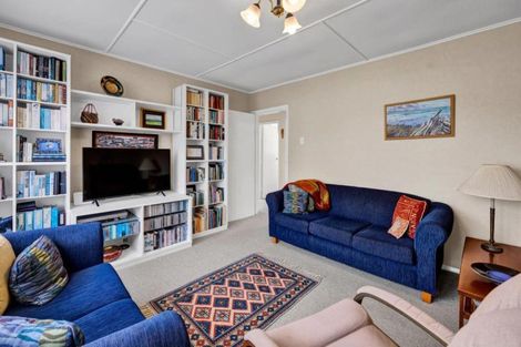 Photo of property in 14 Plympton Street, Brooklands, New Plymouth, 4310