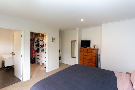 Photo of property in 5 Dove Grove, Westmorland, Christchurch, 8025