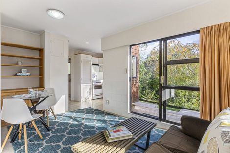 Photo of property in 24 Bert Wilson Place, Cockle Bay, Auckland, 2014