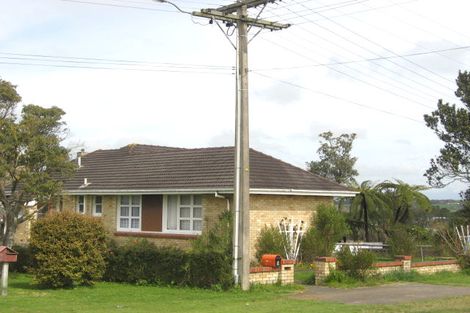 Photo of property in 8 Carey Street, Waitara, 4320