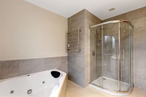 Photo of property in 33 Kedleston Drive, Avonhead, Christchurch, 8042