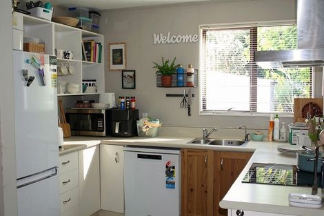 Photo of property in 51 Singers Road, Korokoro, Lower Hutt, 5012