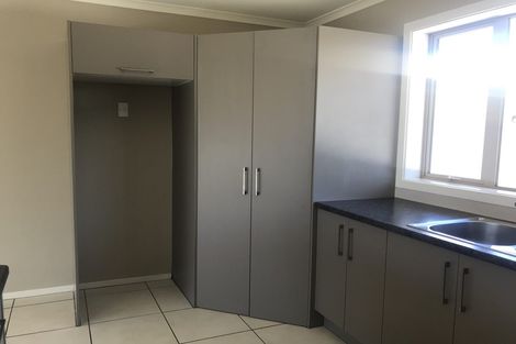 Photo of property in 43 Factory Road, Belfast, Christchurch, 8051