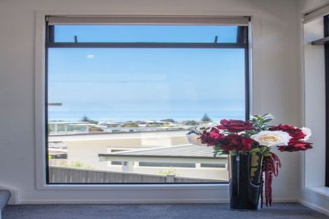 Photo of property in 35 Tohora View, Waihi Beach, 3611