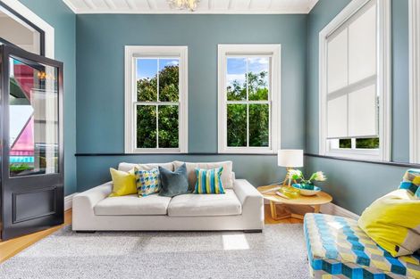 Photo of property in 19 Buchanan Street, Devonport, Auckland, 0624