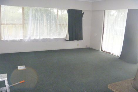 Photo of property in 27 Mack Place, Red Hill, Papakura, 2110