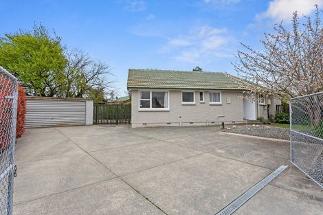 Photo of property in 2 Clipper Place, Redwood, Christchurch, 8051