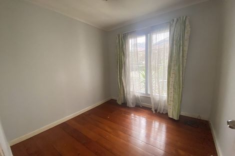 Photo of property in 54 Hayr Road, Three Kings, Auckland, 1042