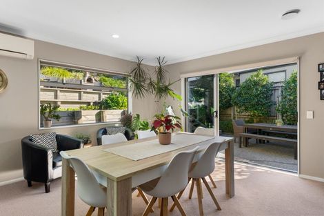 Photo of property in 14 Leanne Way, Waikanae Beach, Waikanae, 5036