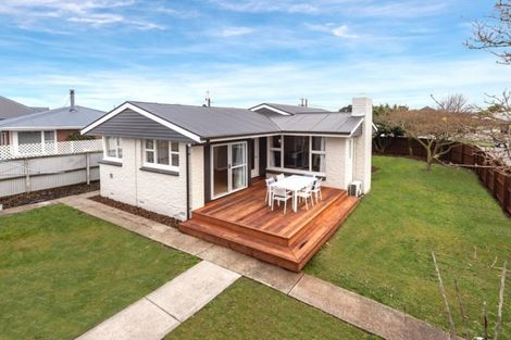 Photo of property in 2 Algidus Street, Sockburn, Christchurch, 8042